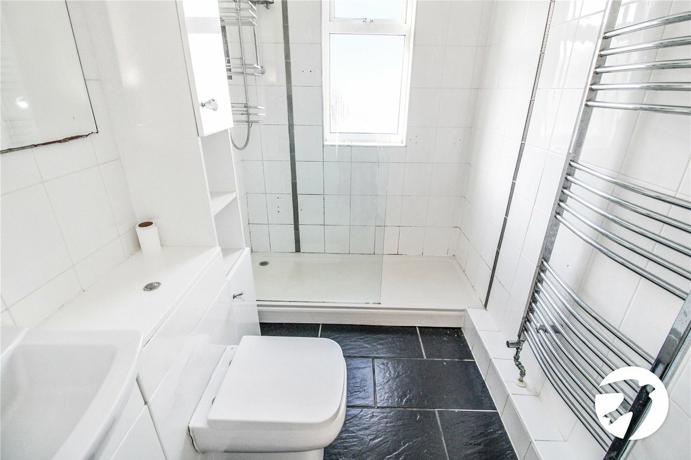 2 bedroom house to rent in Swanscombe | Robinson Michael & Jackson