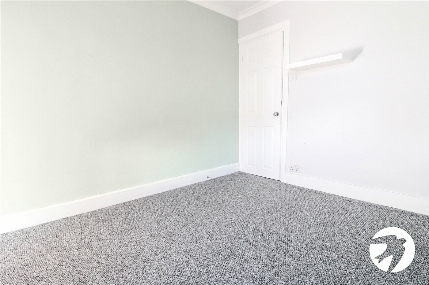 2 bedroom house to rent in Swanscombe | Robinson Michael & Jackson