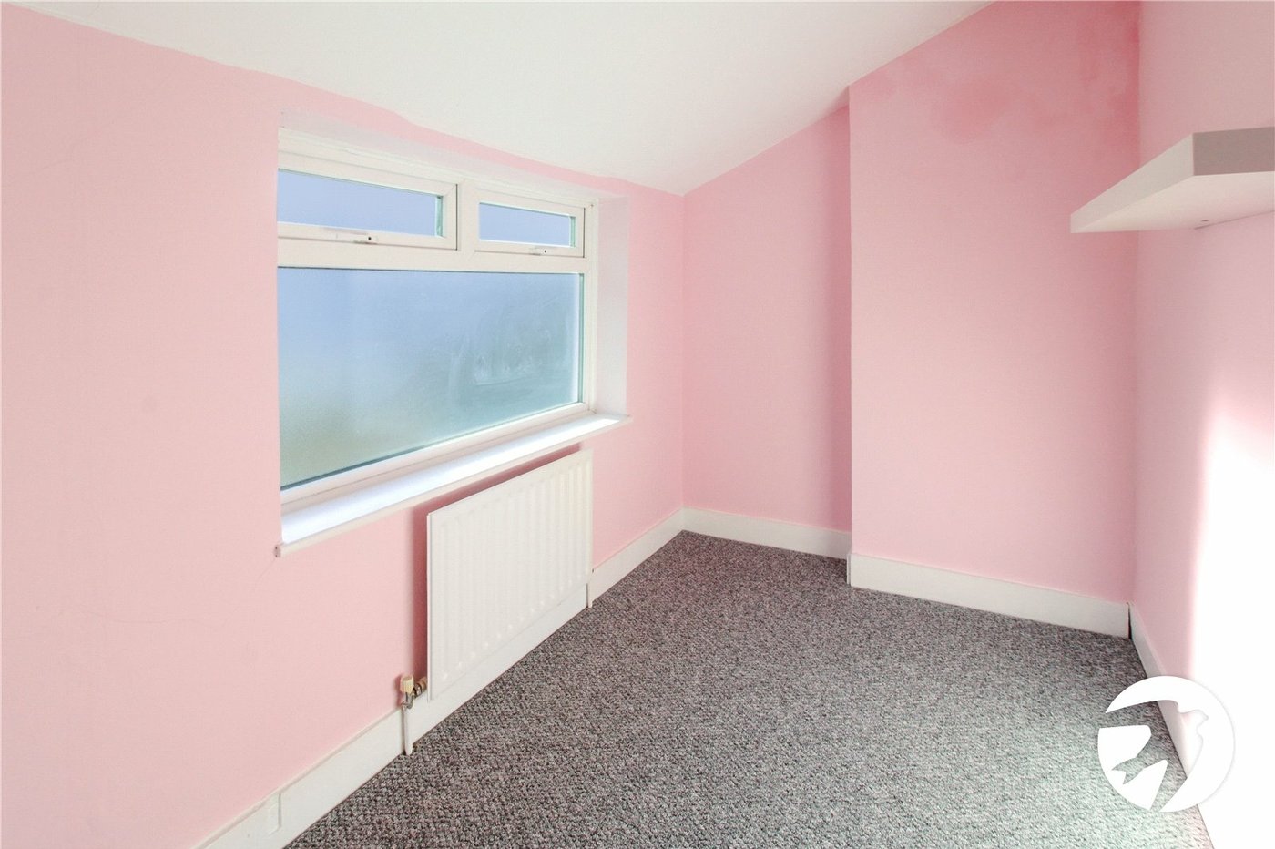 2 bedroom house to rent in Swanscombe | Robinson Michael & Jackson