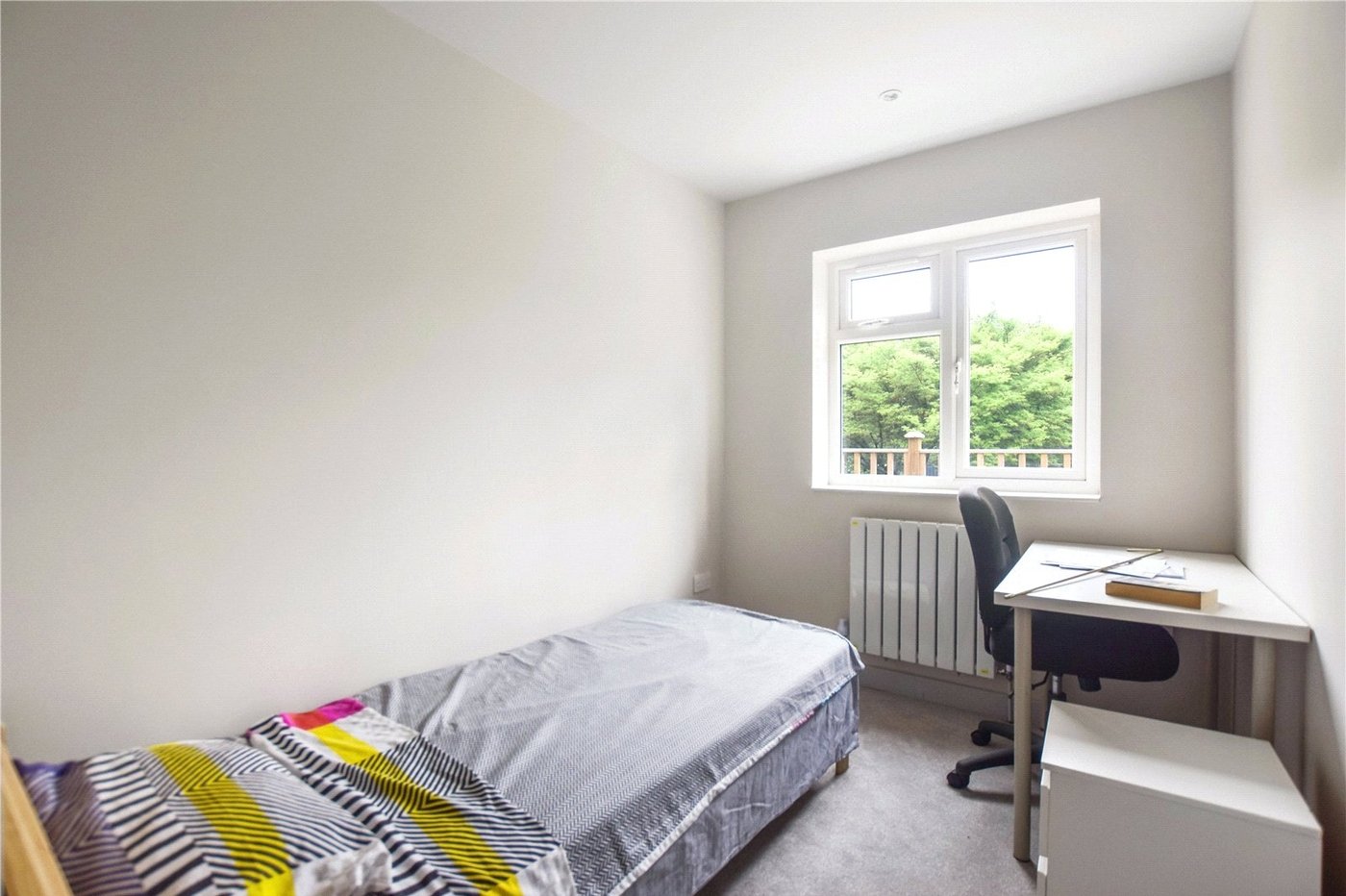 3 bedroom bungalow to rent in Bexley | Robinson Jackson