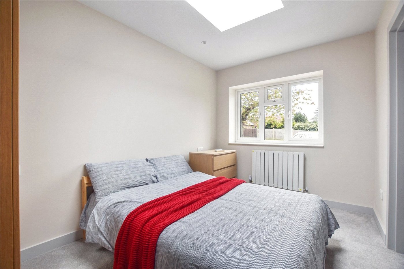 3 bedroom bungalow to rent in Bexley | Robinson Jackson
