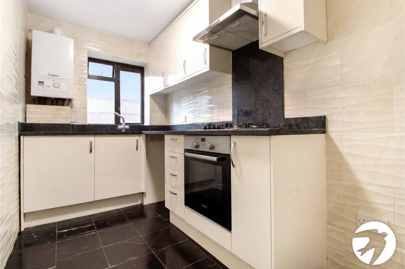 1 bedroom property to rent in Northfleet | Robinson Michael & Jackson
