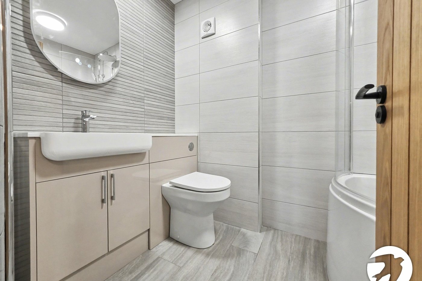 3 bedroom property to rent in The Park | Robinson Jackson