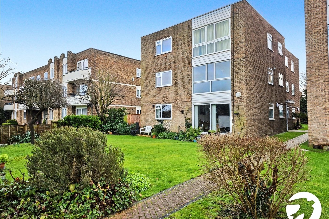 3 bedroom property to rent in The Park | Robinson Jackson