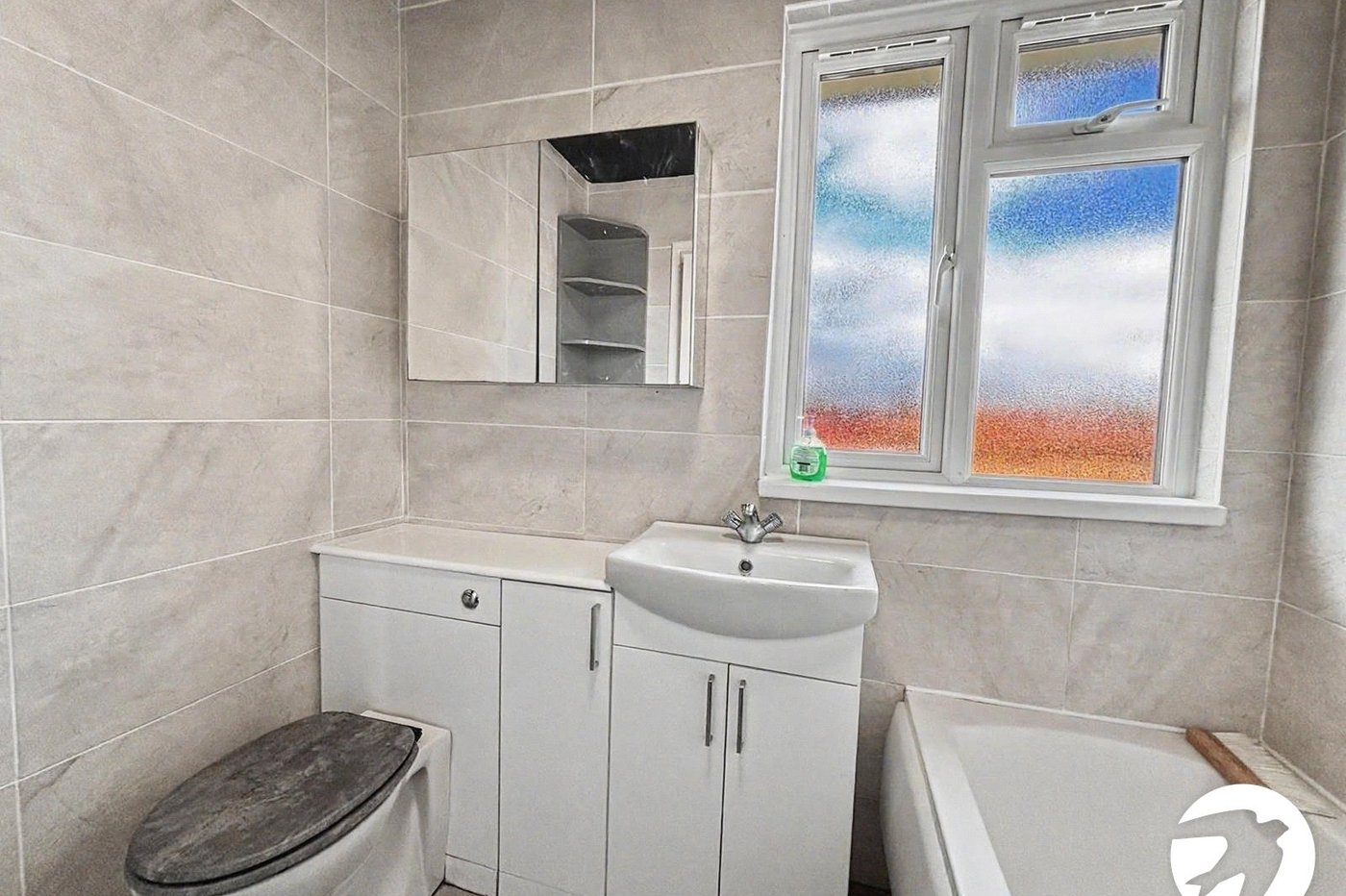 3 bedroom house to rent in Erith | Robinson Jackson