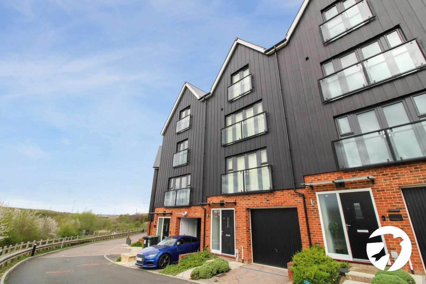 4 bedroom property to rent in Northfleet | Robinson Michael & Jackson