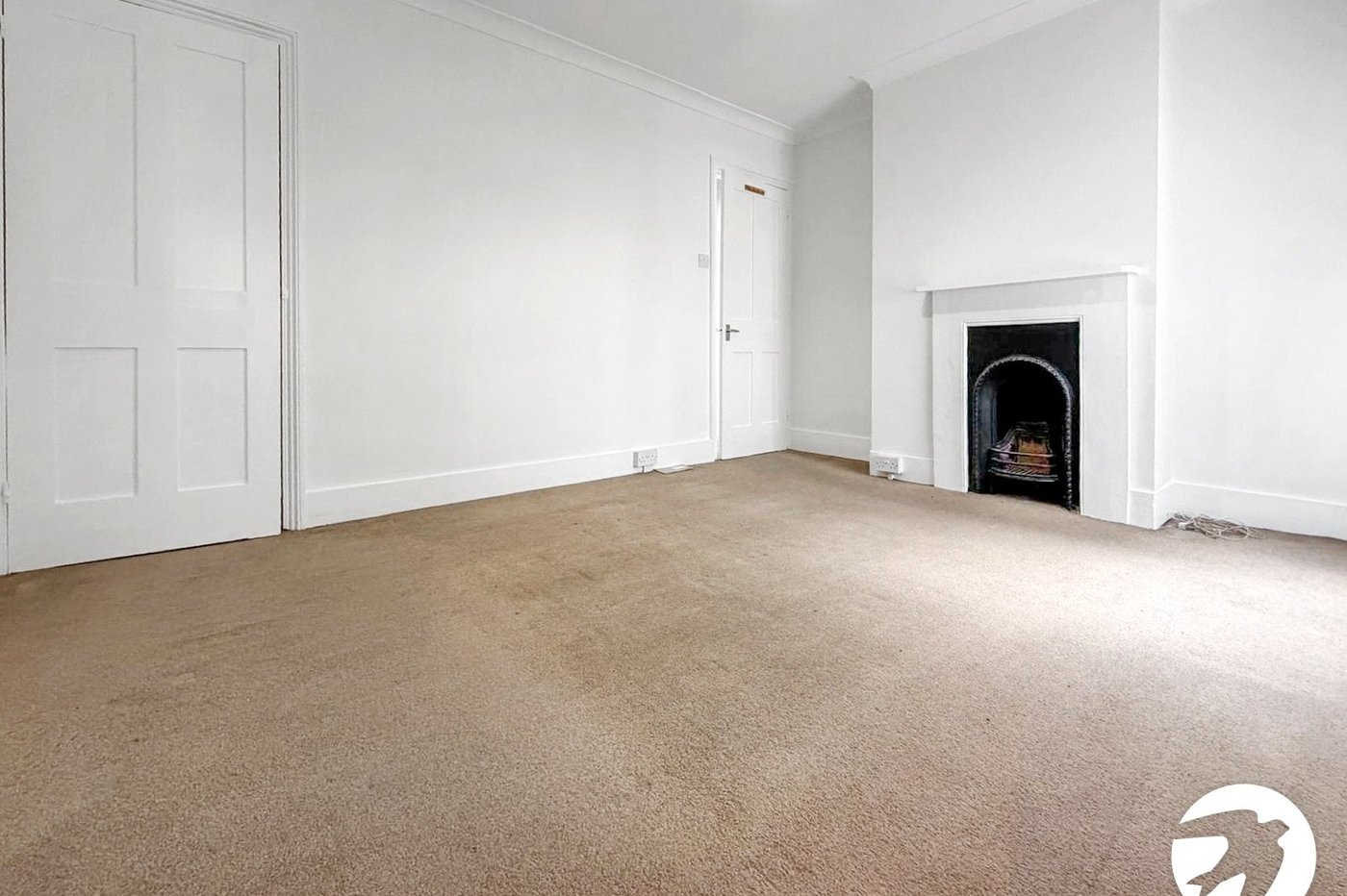 2 bedroom house to rent in Chatham | Robinson Michael & Jackson