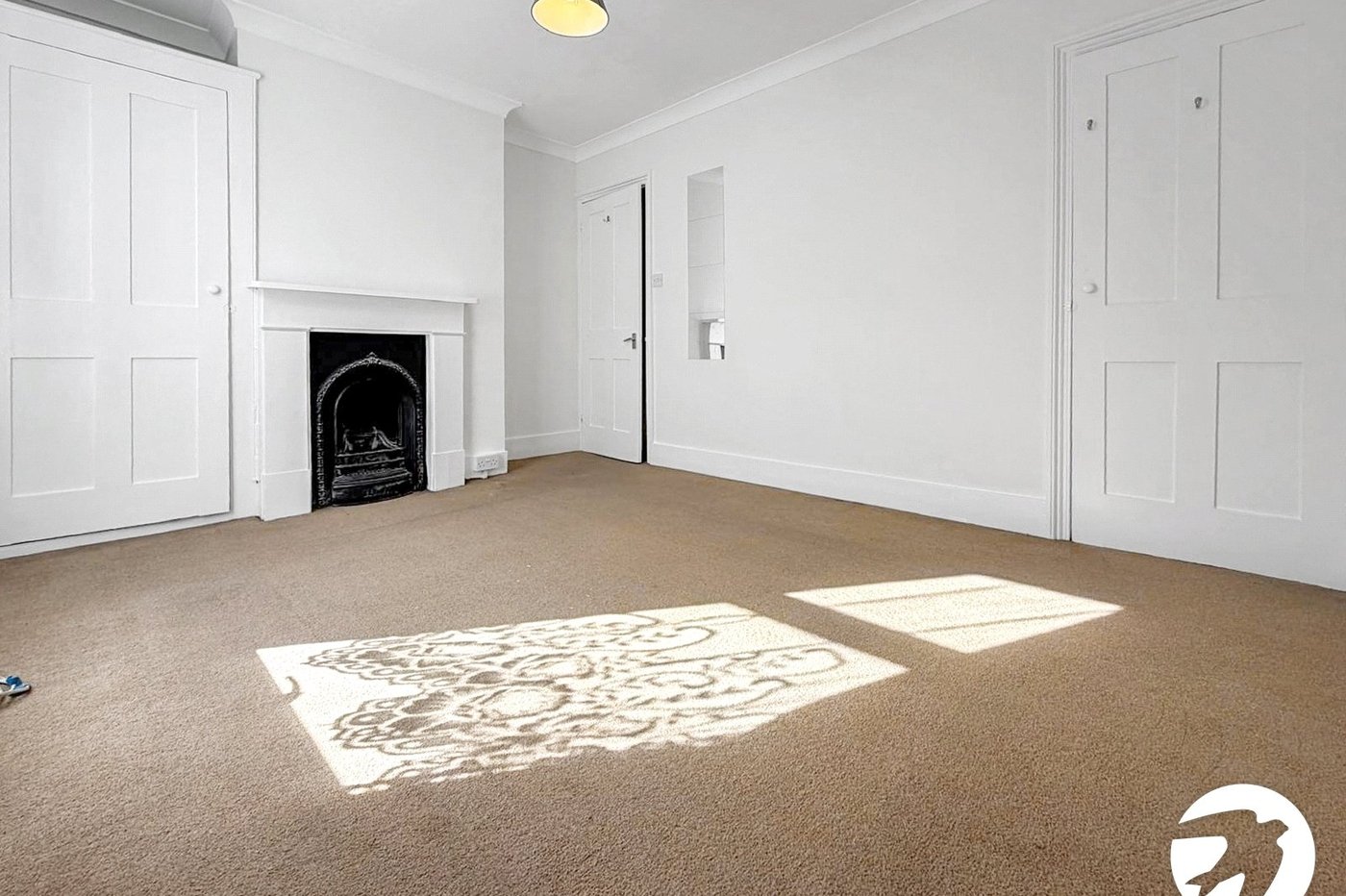 2 bedroom house to rent in Chatham | Robinson Michael & Jackson