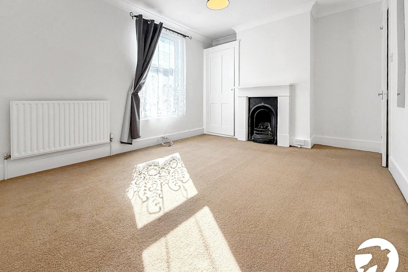 2 bedroom house to rent in Chatham | Robinson Michael & Jackson