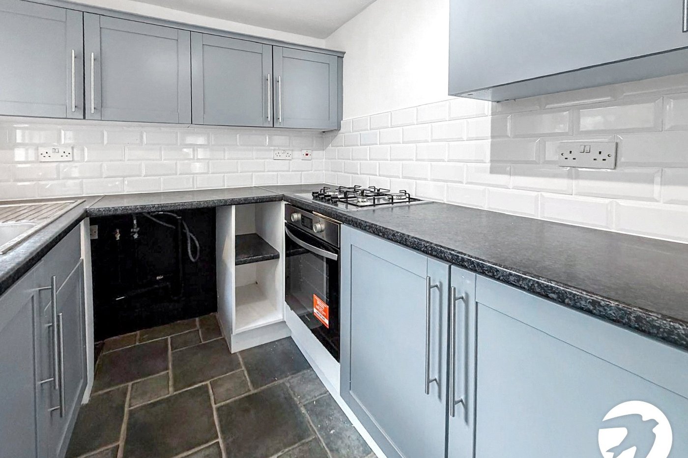 2 bedroom house to rent in Chatham | Robinson Michael & Jackson