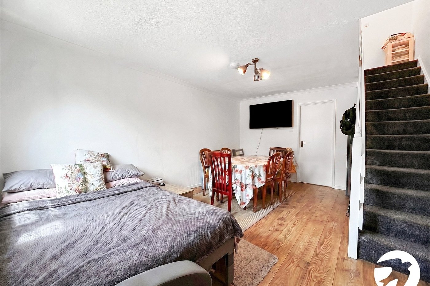 2 bedroom house to rent in London | 