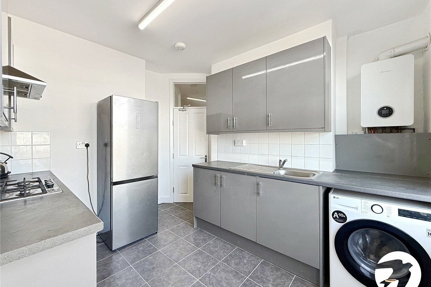 3 bedroom property to rent in Sydenham | Robinson Jackson