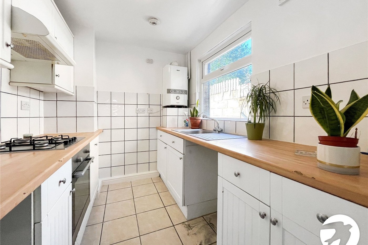 2 bedroom house to rent in Chatham | Robinson Michael & Jackson