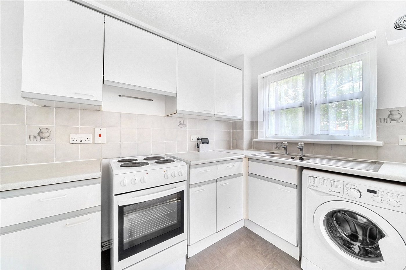 1 bedroom property to rent in London | Robinson Jackson
