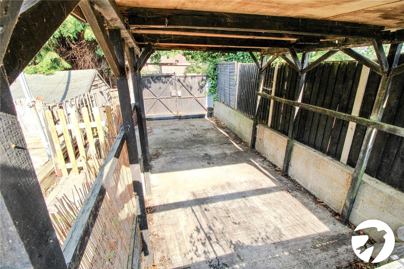 3 bedroom house to rent in Gravesend | Robinson Michael & Jackson