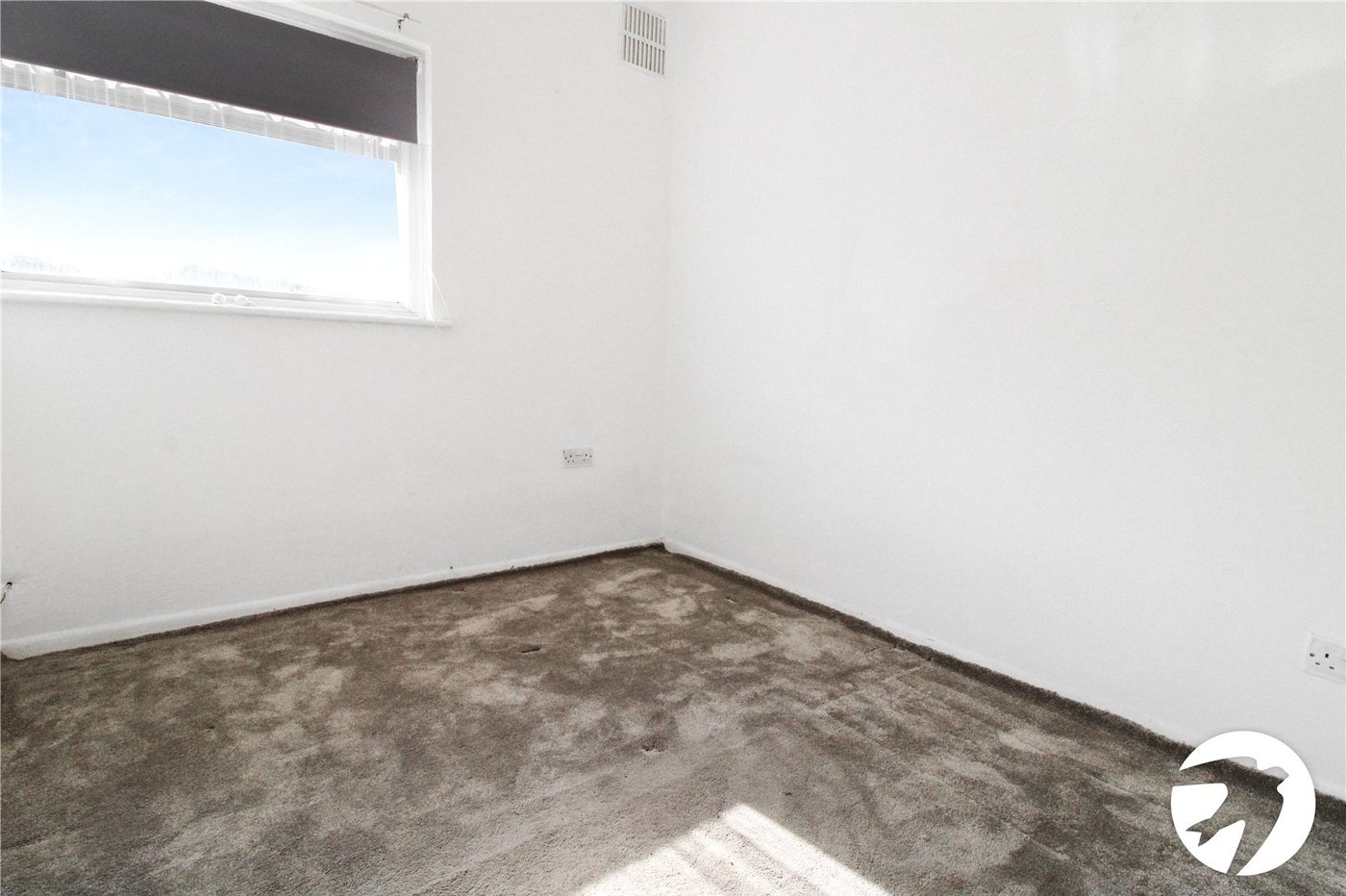 3 bedroom house to rent in Gravesend | Robinson Michael & Jackson