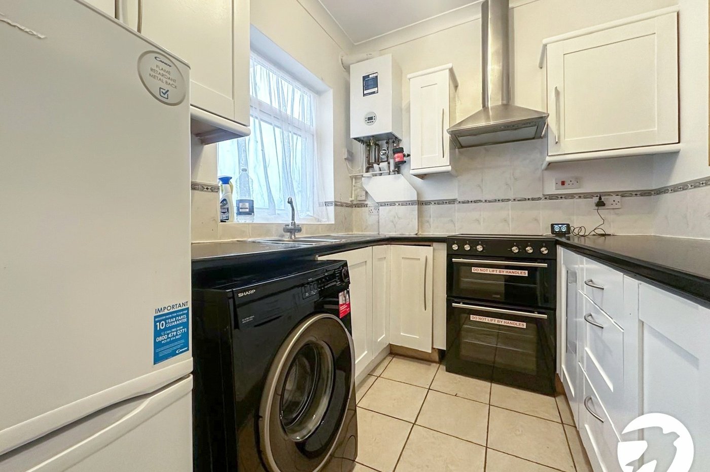 2 bedroom house to rent in London | 