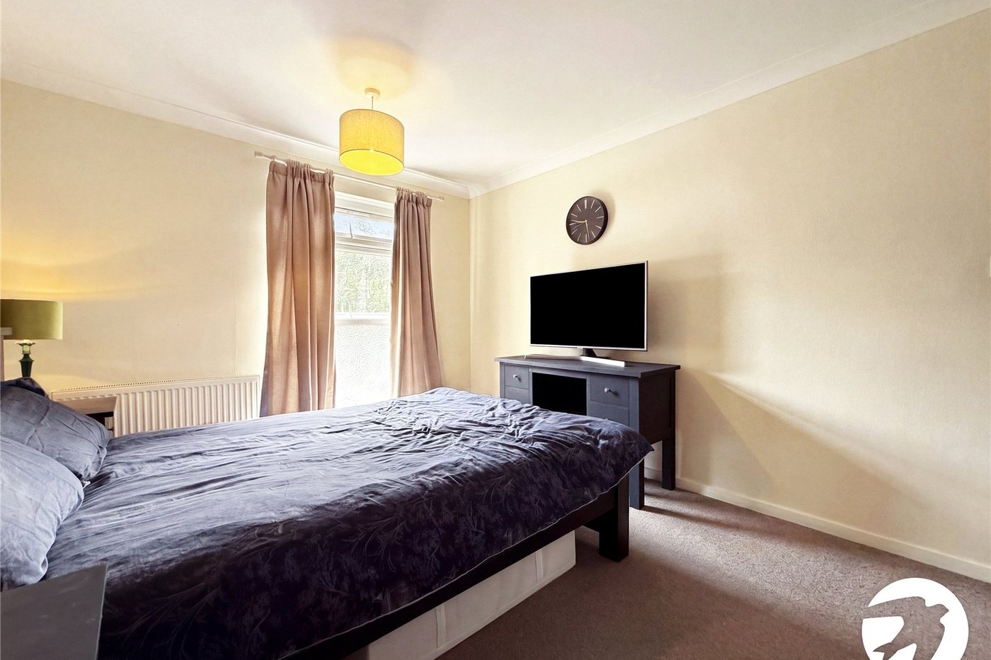 3 bedroom house to rent in Cuxton | Robinson Michael & Jackson