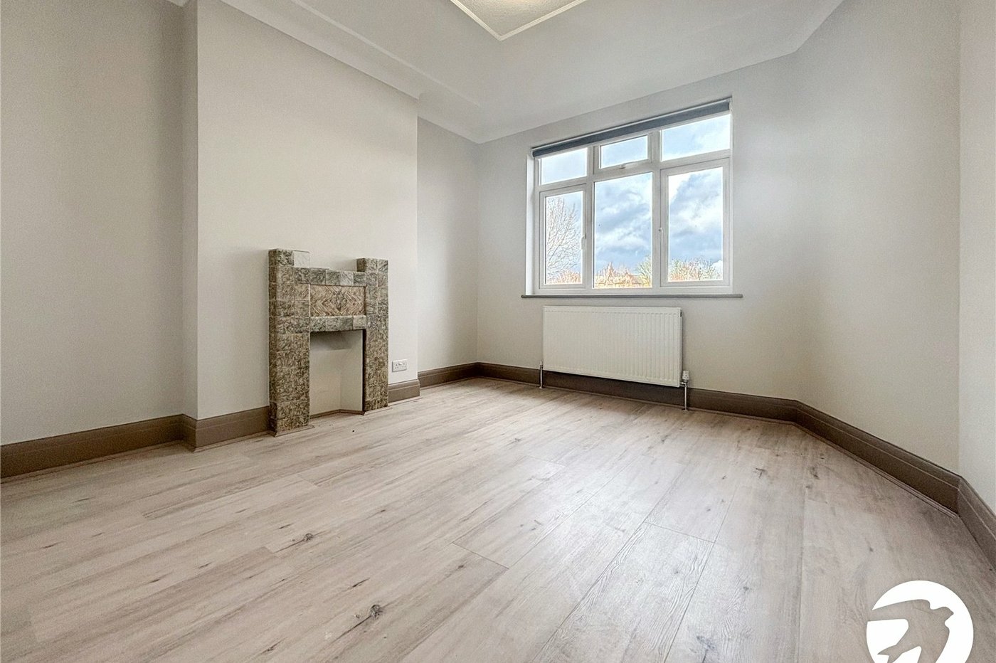 4 bedroom house to rent in London | Robinson Jackson