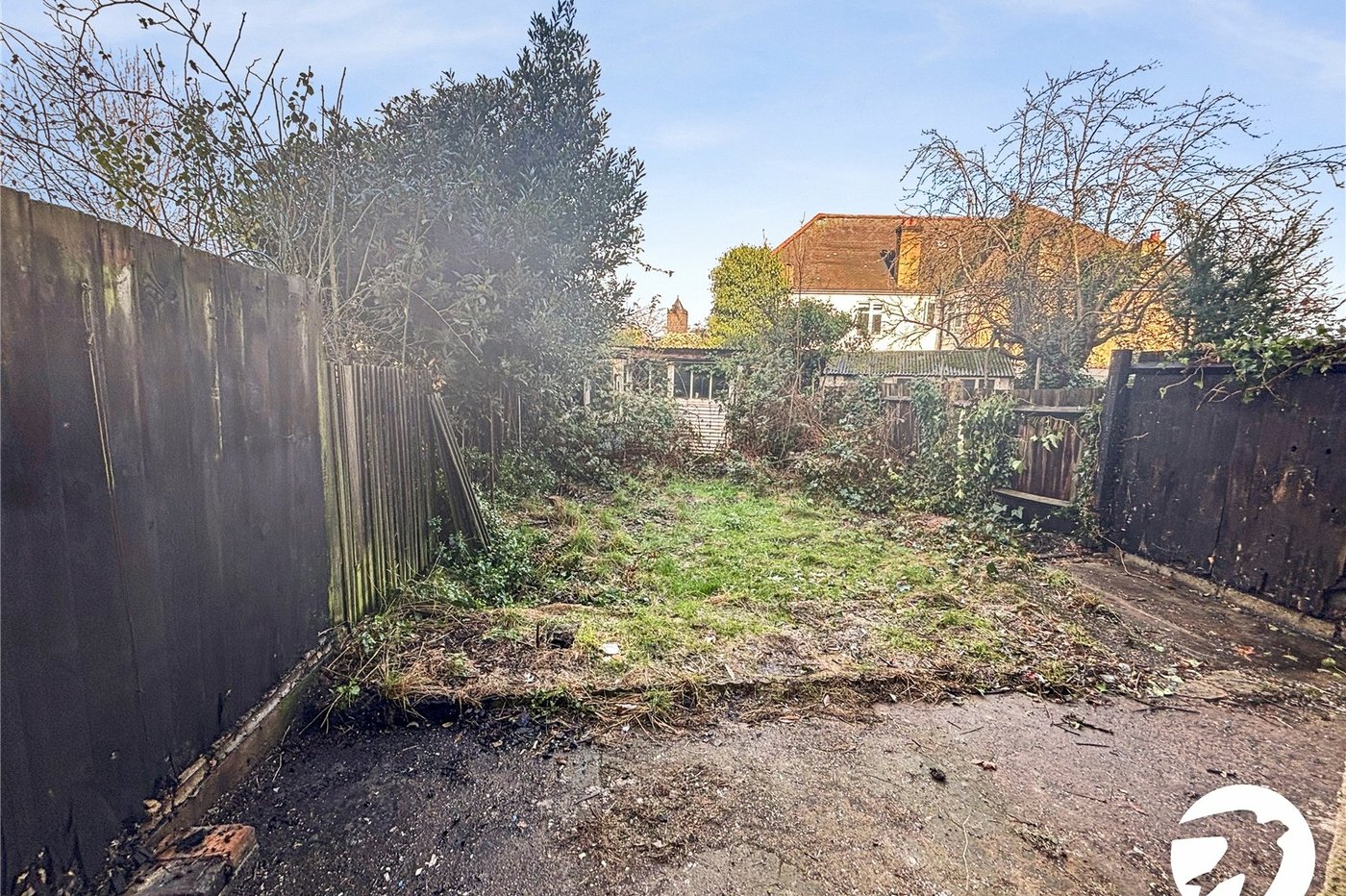 4 bedroom house to rent in London | Robinson Jackson