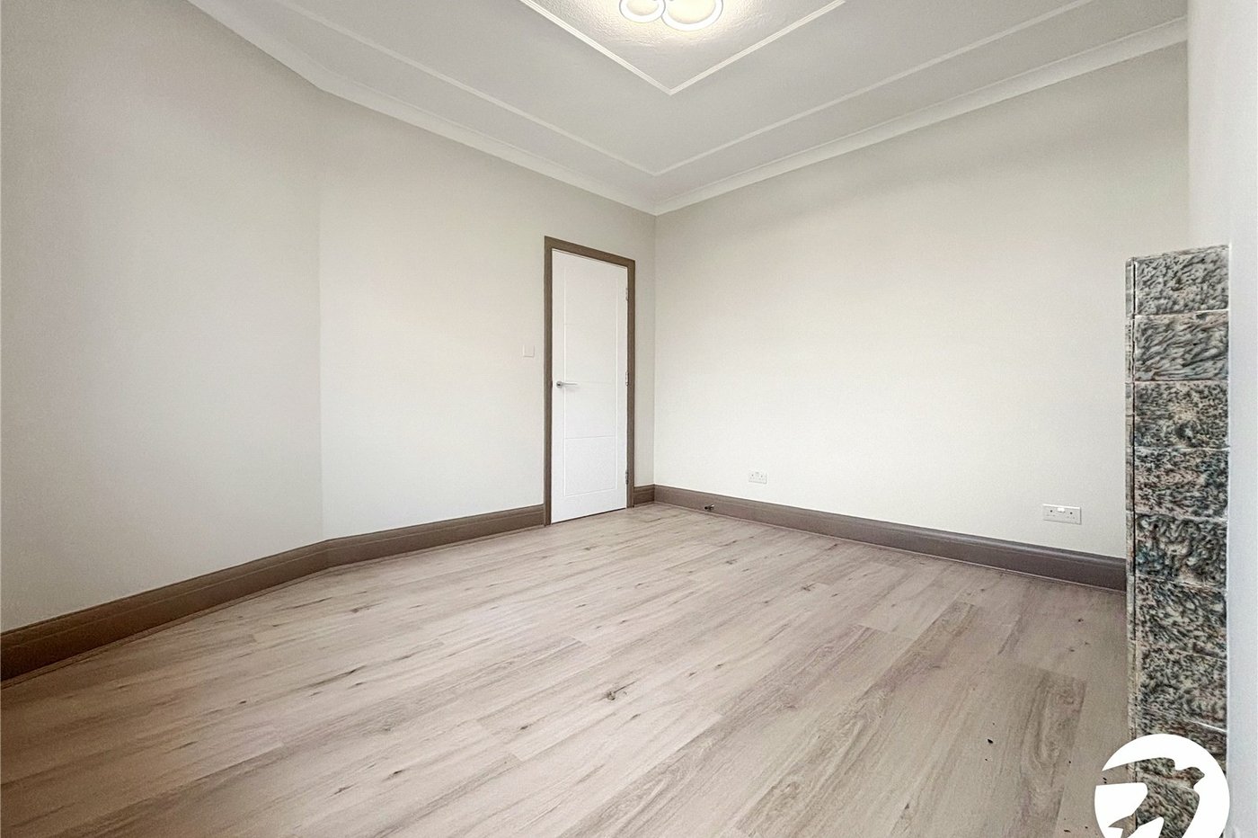 4 bedroom house to rent in London | Robinson Jackson