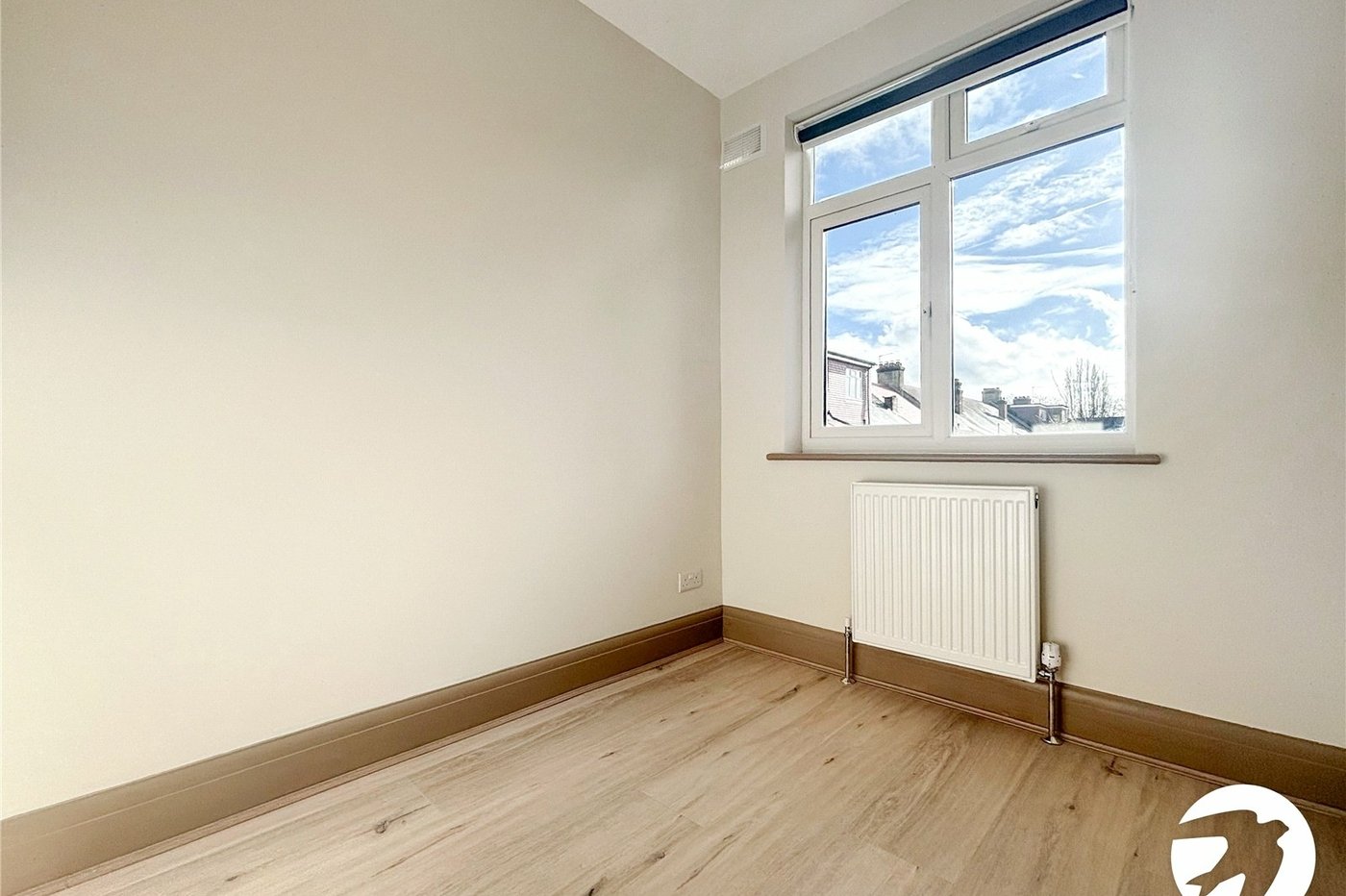 4 bedroom house to rent in London | Robinson Jackson