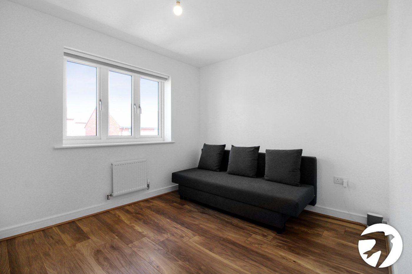 4 bedroom house to rent in Castle Hill | Robinson Michael & Jackson