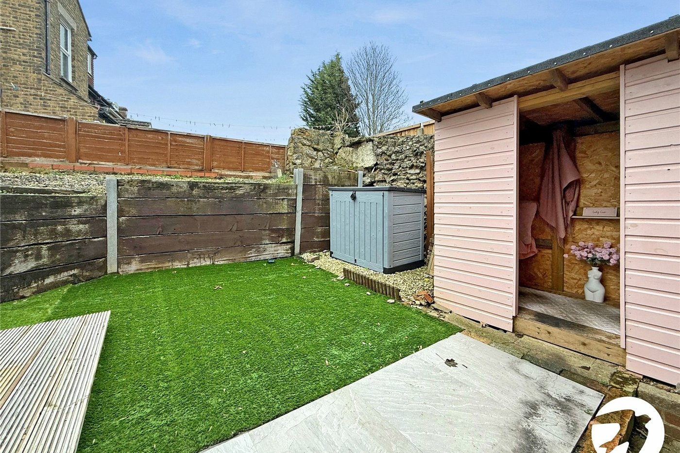 2 bedroom house to rent in Maidstone | Robinson Michael & Jackson