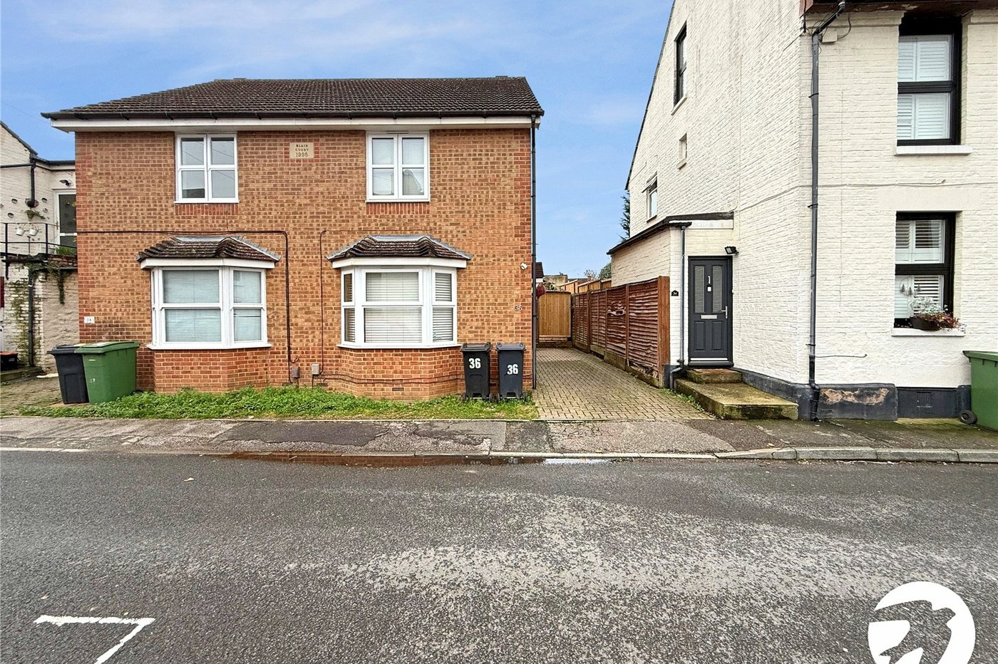 2 bedroom house to rent in Maidstone | Robinson Michael & Jackson