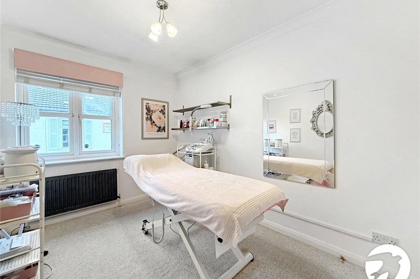 2 bedroom house to rent in Maidstone | Robinson Michael & Jackson