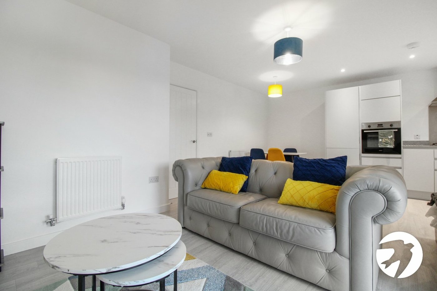 2 bedroom property to rent in Greenhithe | Robinson Michael & Jackson