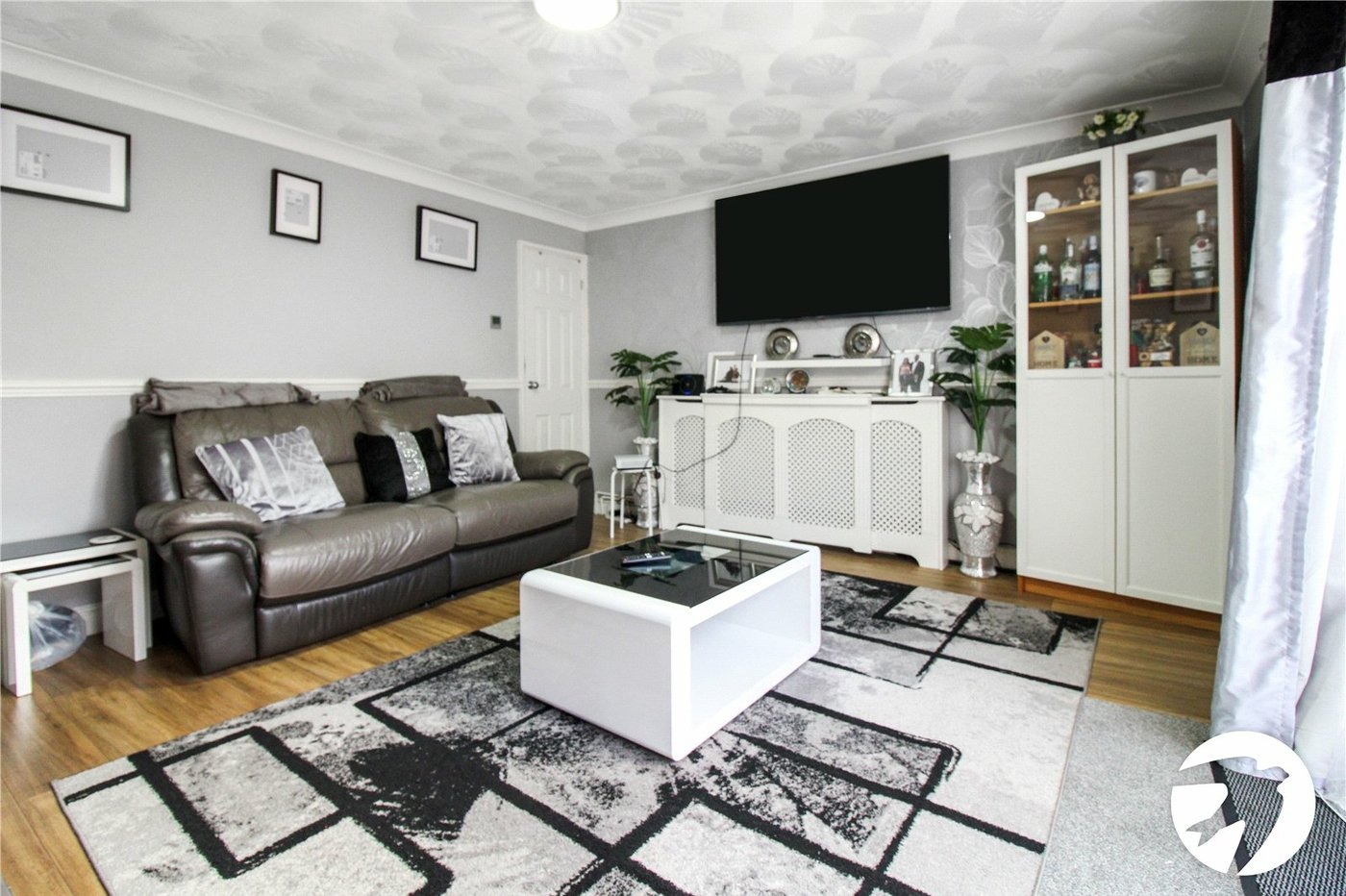 3 bedroom house to rent in Northfleet | Robinson Michael & Jackson