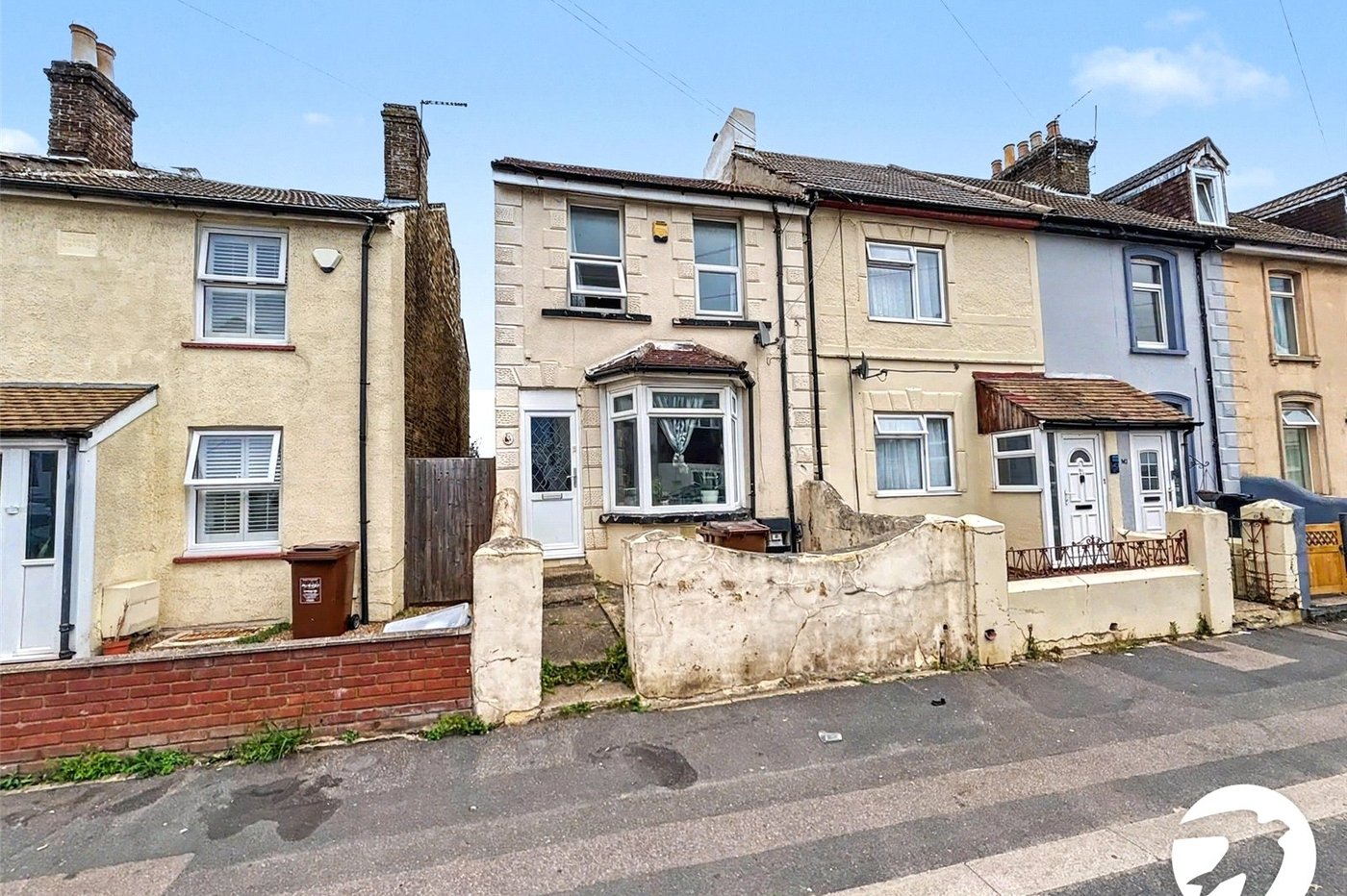 2 bedroom house to rent in Gillingham | Robinson Michael & Jackson