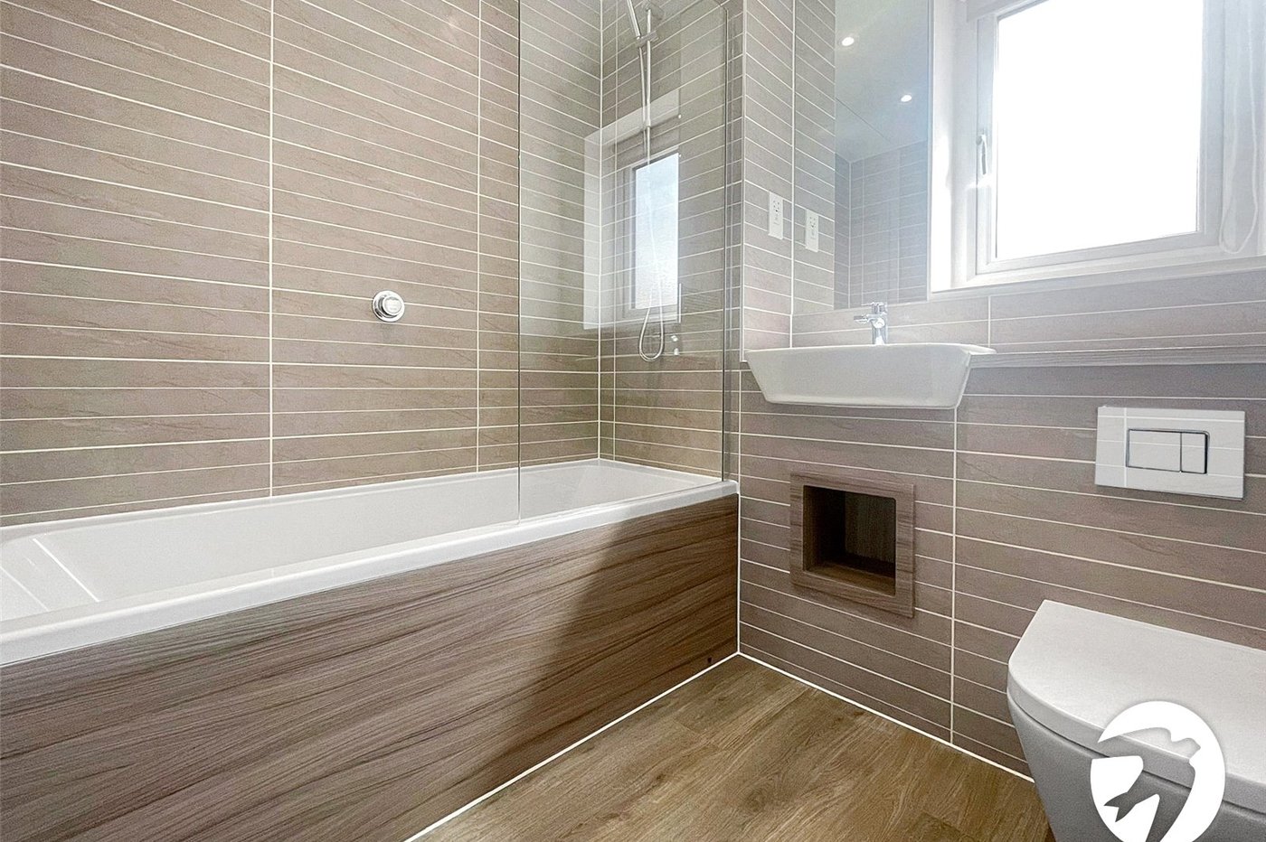 3 bedroom house to rent in Faversham | Robinson Michael & Jackson