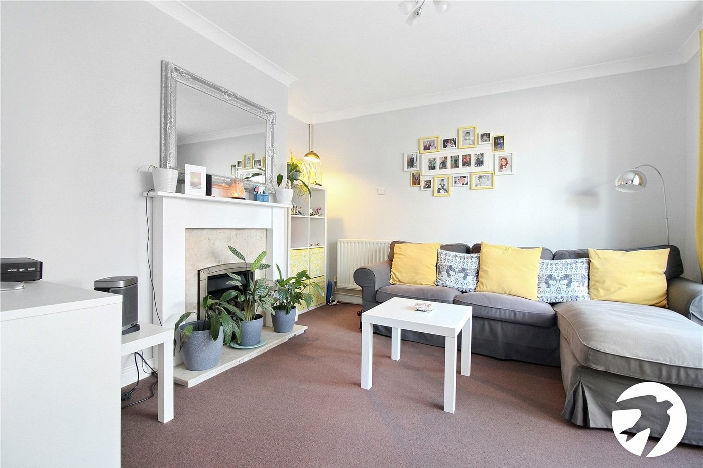 3 bedroom house to rent in Swanscombe | Robinson Michael & Jackson