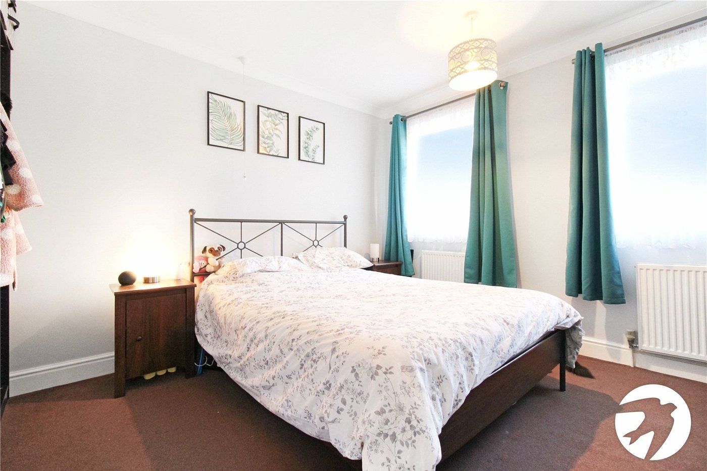 3 bedroom house to rent in Swanscombe | Robinson Michael & Jackson