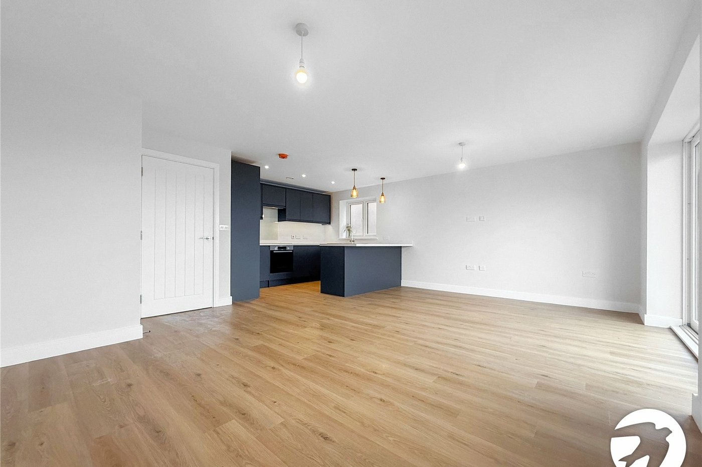 2 bedroom property to rent in Upnor | Robinson Michael & Jackson