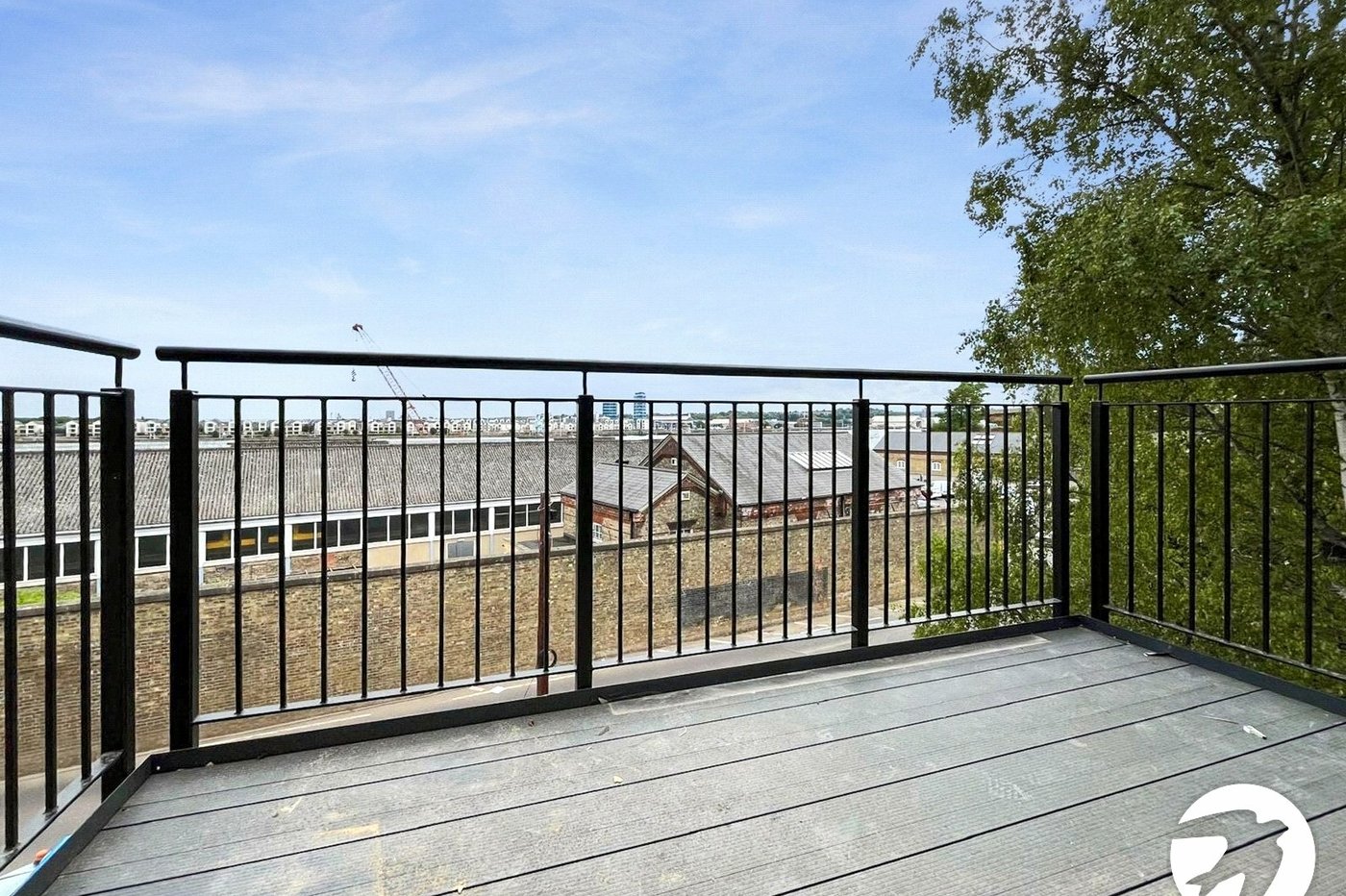 2 bedroom property to rent in Upnor | Robinson Michael & Jackson