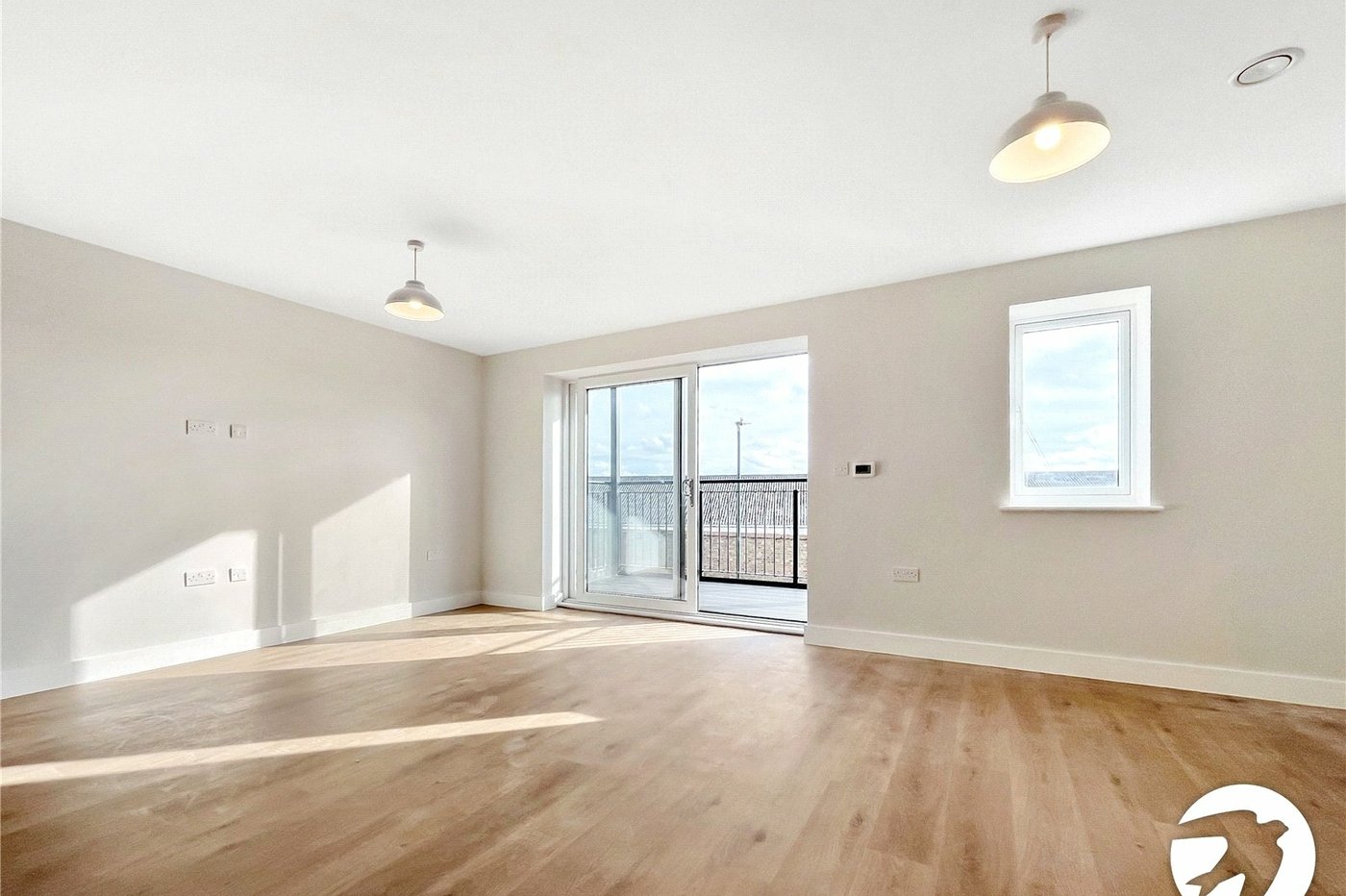 2 bedroom property to rent in Upnor | Robinson Michael & Jackson