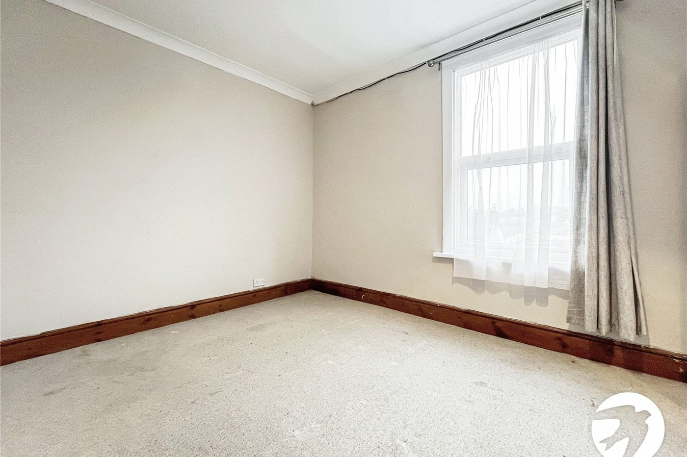 2 bedroom house to rent in Chatham | Robinson Michael & Jackson