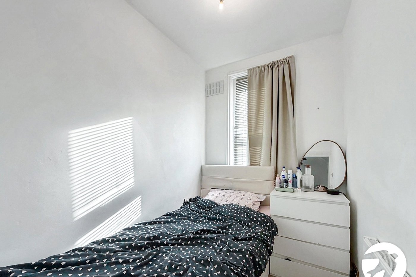 3 bedroom house to rent in Gillingham | Robinson Michael & Jackson