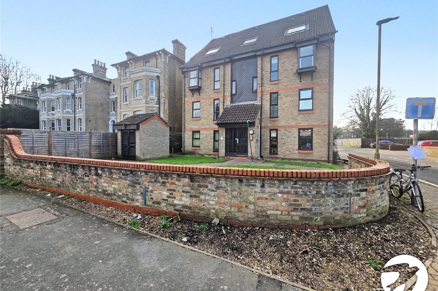 1 bedroom property to rent in London | Robinson Jackson