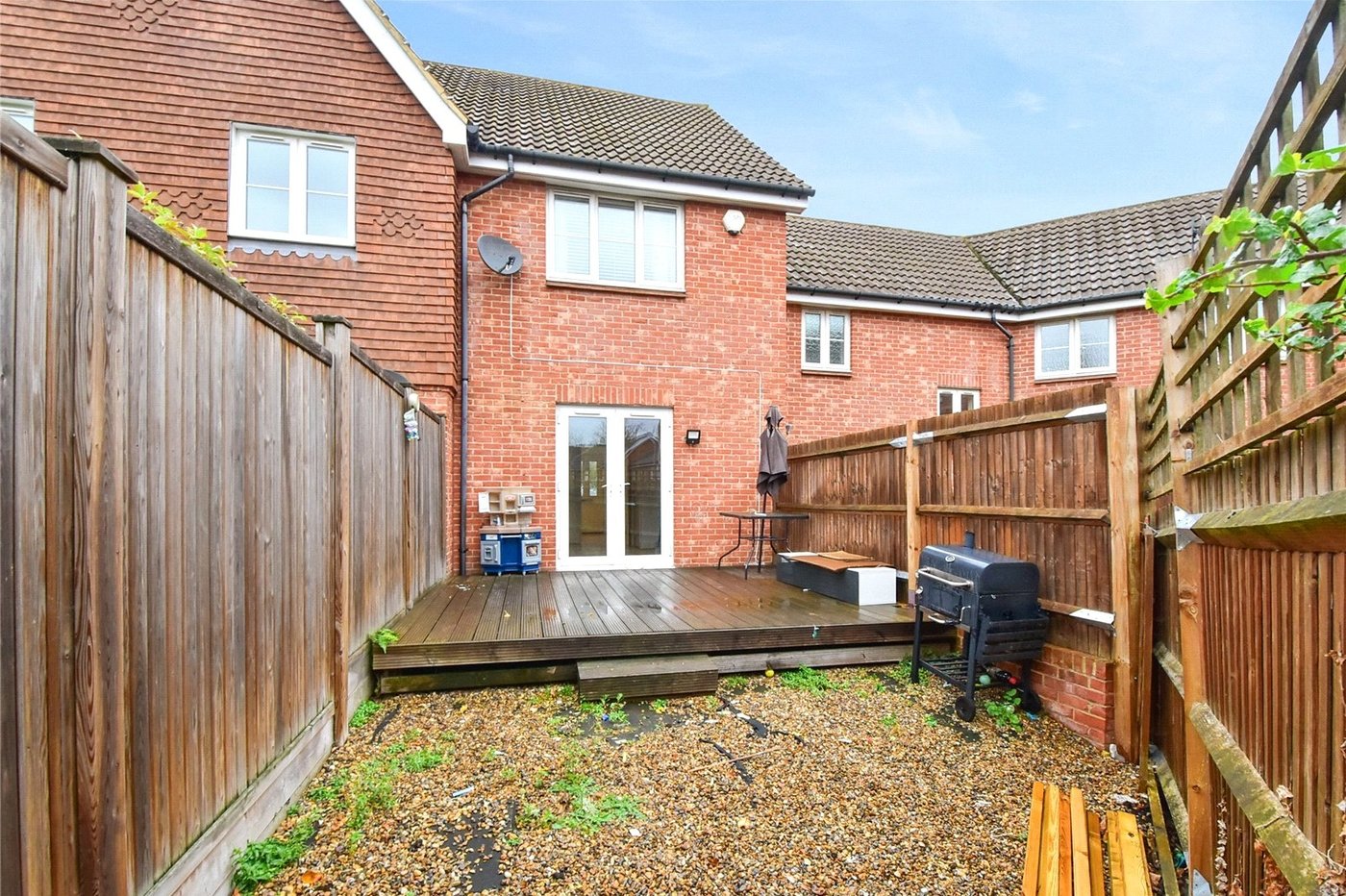 2 bedroom house to rent in West Dartford | Robinson Jackson