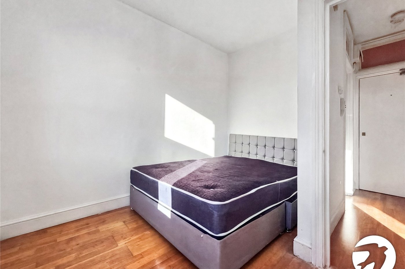 1 bedroom property to rent in London | Robinson Jackson