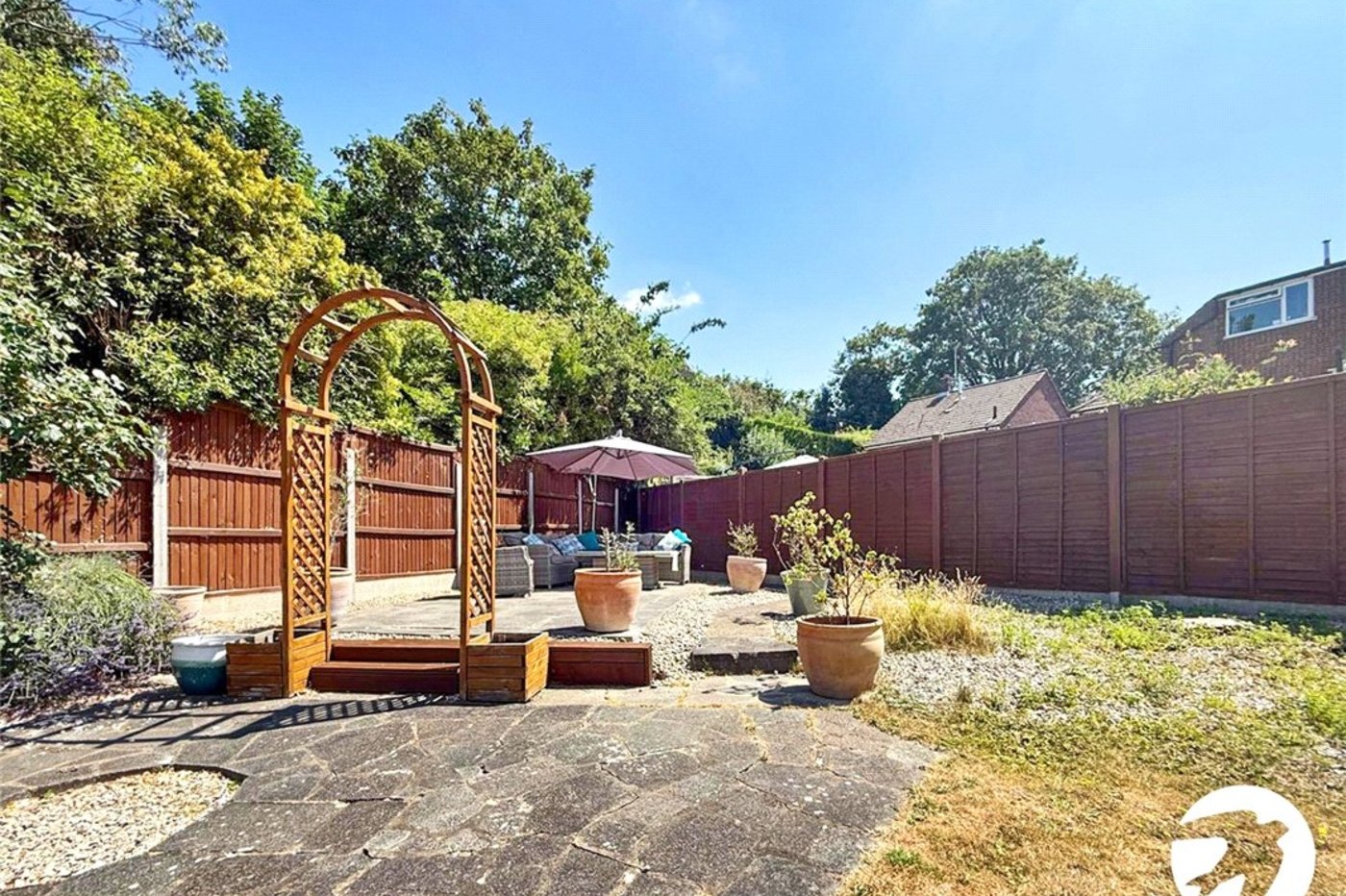 4 bedroom house to rent in Orpington | Robinson Jackson