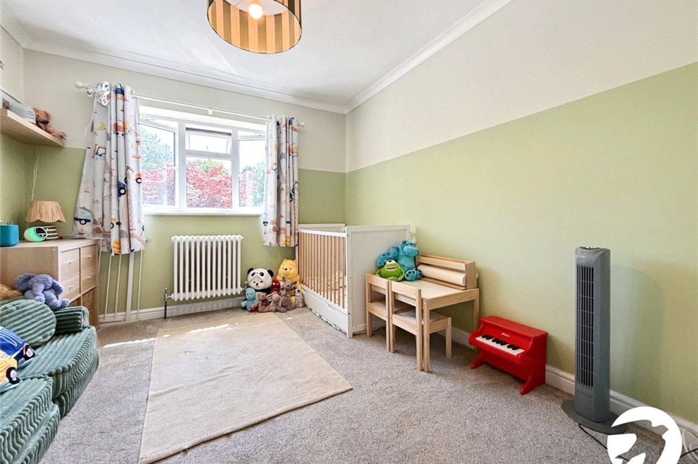 4 bedroom house to rent in Orpington | Robinson Jackson