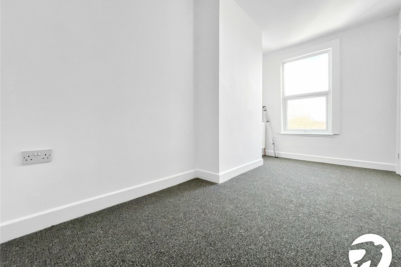 3 bedroom house to rent in Wainscott | Robinson Michael & Jackson