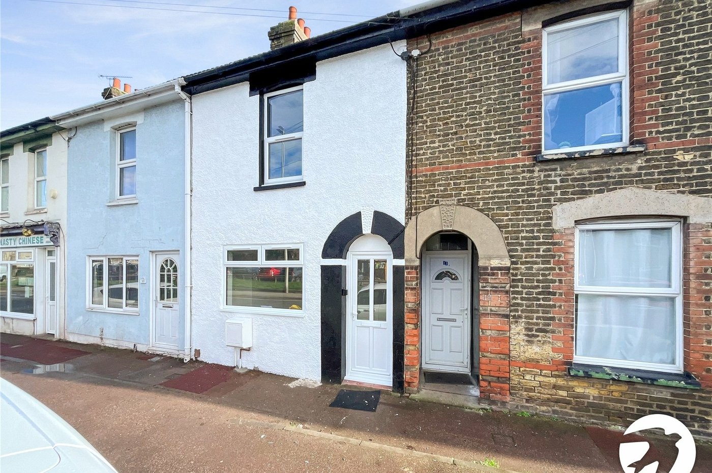 3 bedroom house to rent in Wainscott | Robinson Michael & Jackson