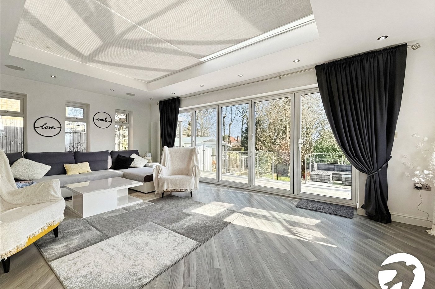 5 bedroom house to rent in Chatham | Robinson Michael & Jackson