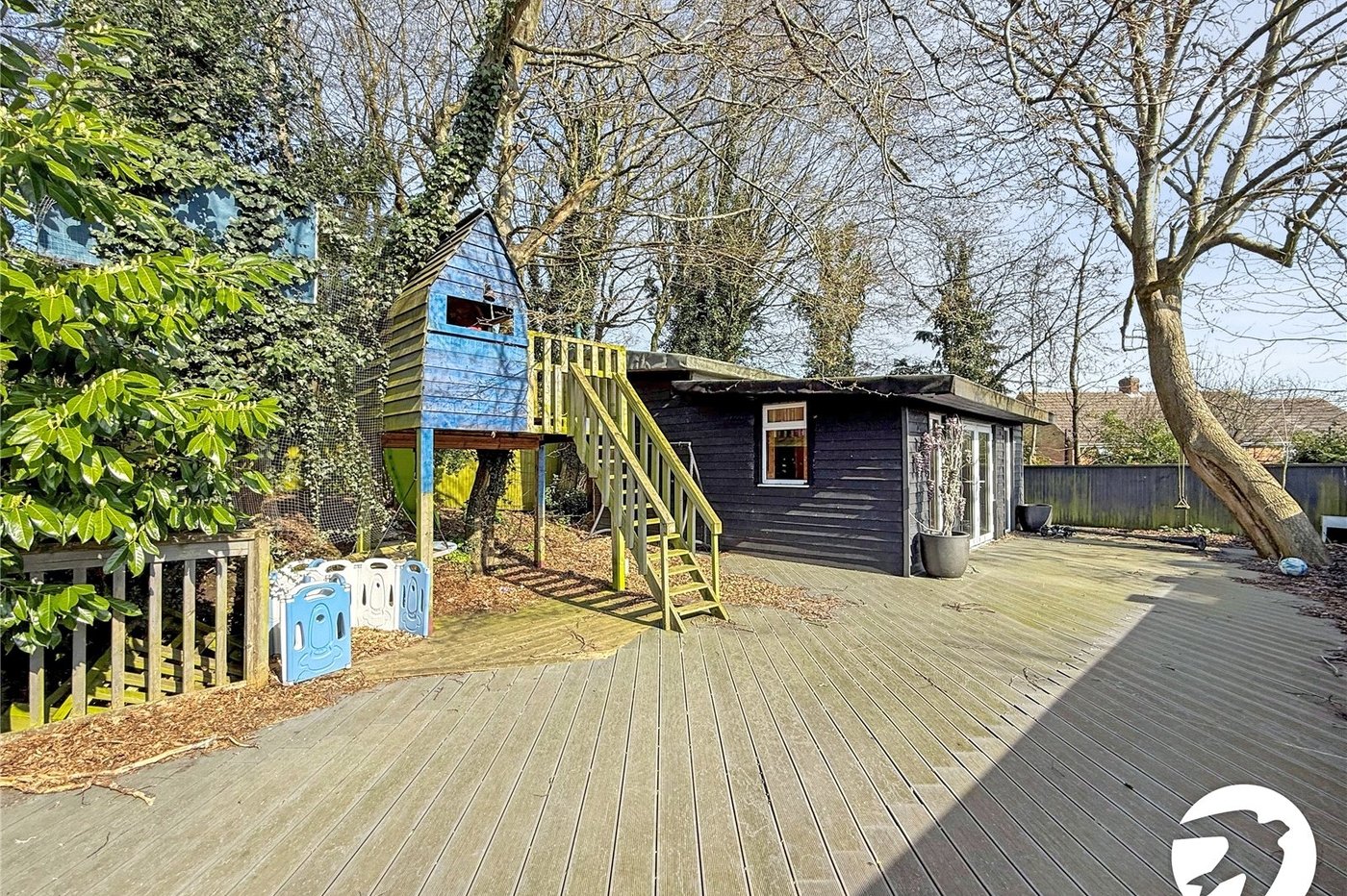 5 bedroom house to rent in Chatham | Robinson Michael & Jackson